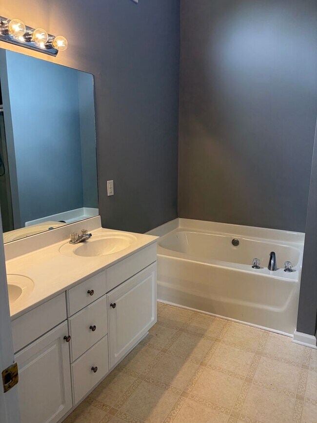 Building Photo - Beautiful Home with Finished Basement