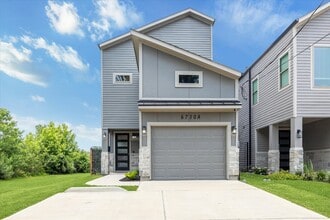 Building Photo - 6730 Knox St