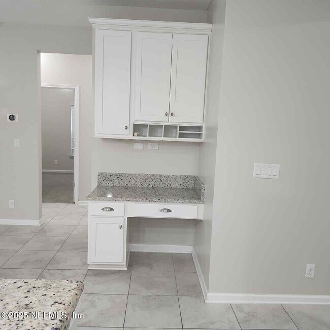 Building Photo - 97389 Harbor Concourse Cir