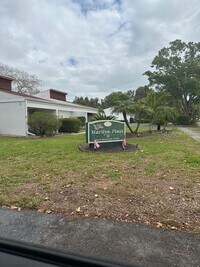 Building Photo - 2060 Marilyn St