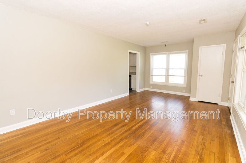 Building Photo - 26 Paulmar Dr