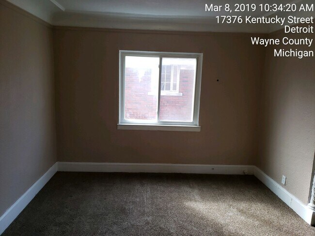 Building Photo - 17376 Kentucky St