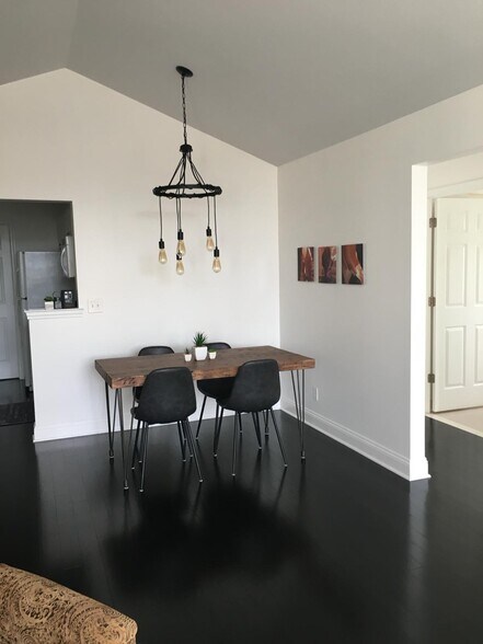Dining Room - 5294 Brookemonte Cir