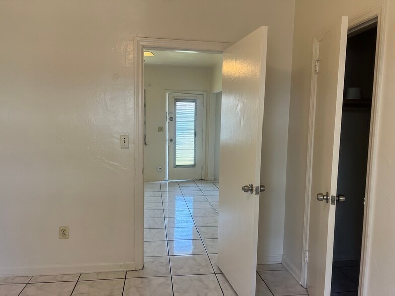 Building Photo - 2359 NE 172nd St