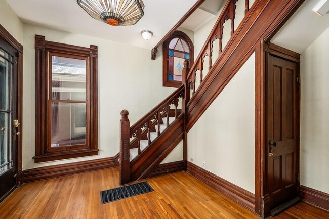 Building Photo - 224 Wilber Ave