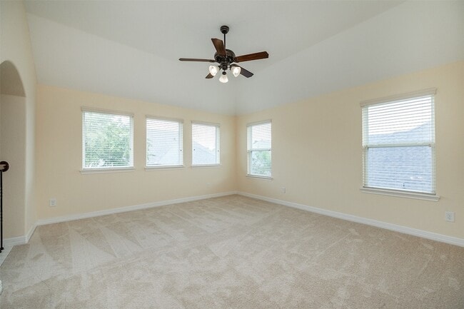 Building Photo - 14103 Park Antique Ln