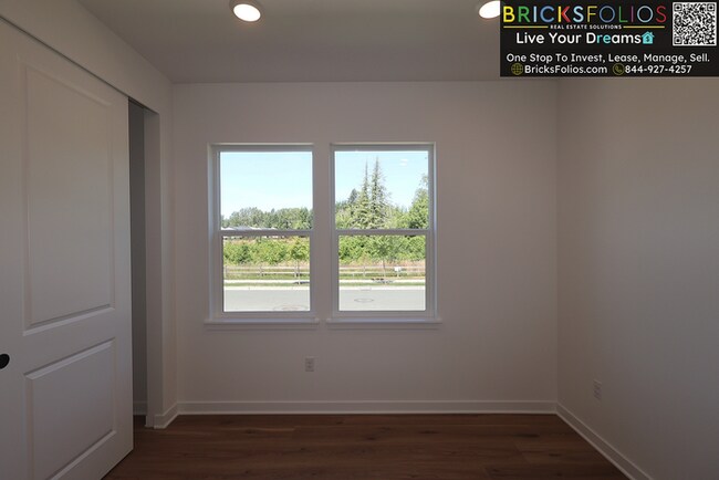 Building Photo - 21004 137th St SE