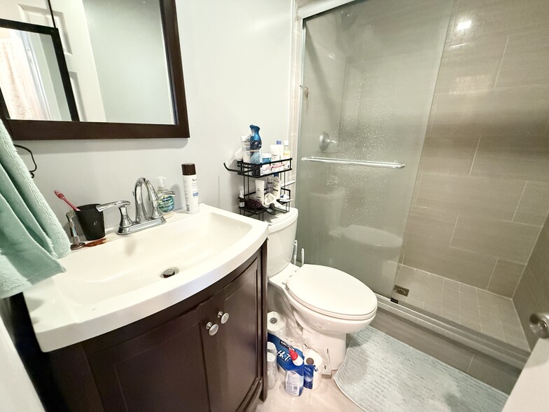 Building Photo - 12 Bickford Ave