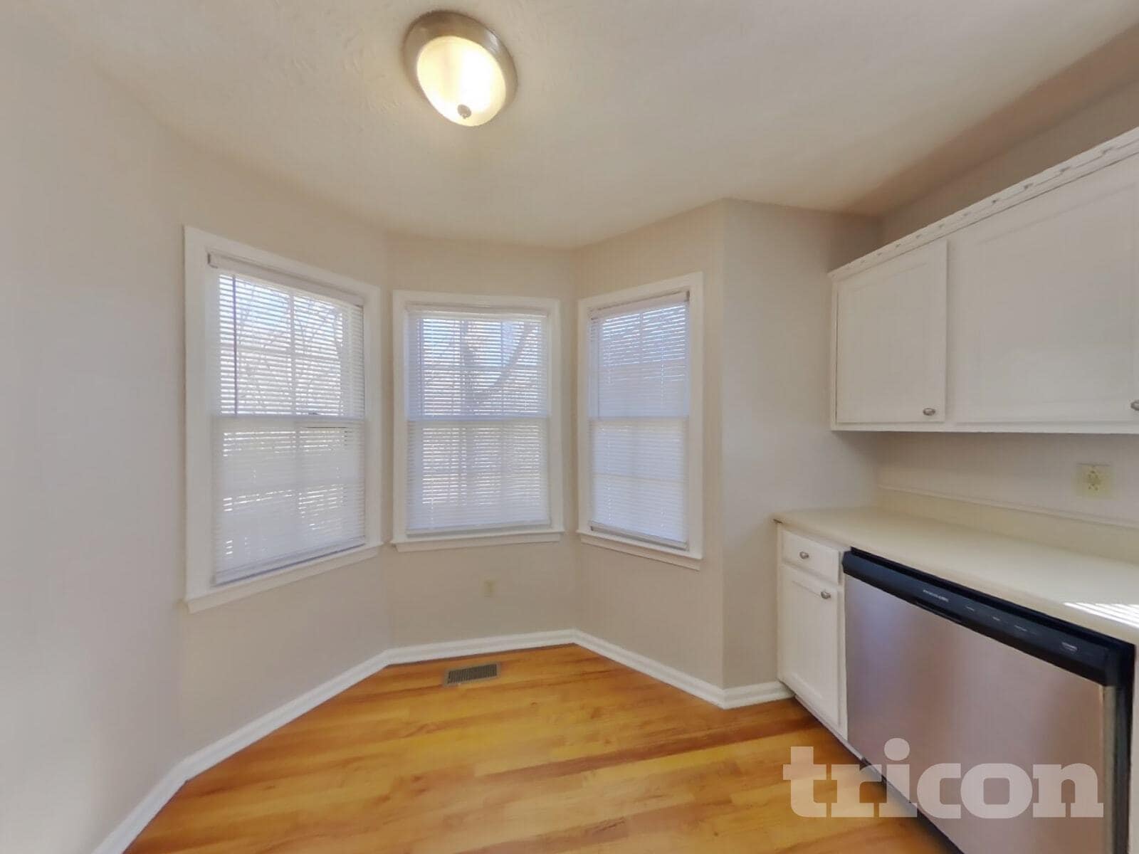 Building Photo - 15 Gregory Ln