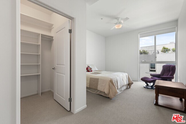 Building Photo - 267 San Pedro St