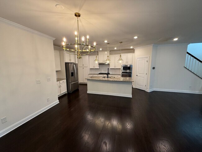 Building Photo - Ballantyne Home in great Location With Sun...