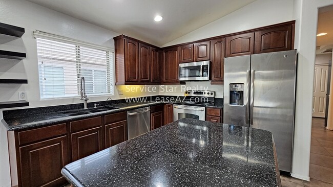 Building Photo - 36243 N Mirandesa Dr