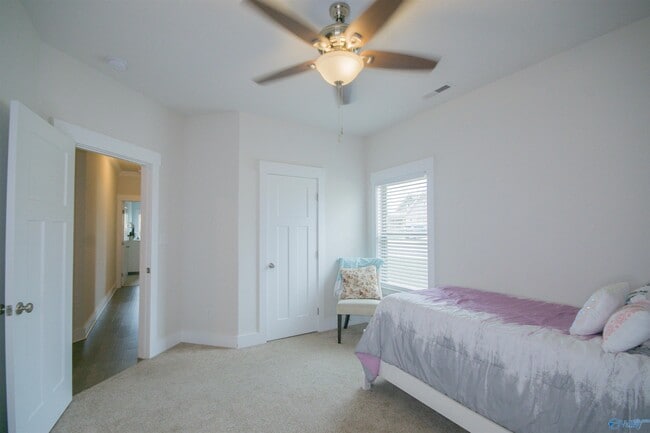 Building Photo - 100 Bartram Wy.