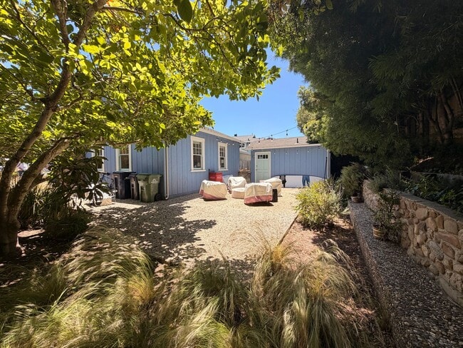 Building Photo - 212 Fanmar Way