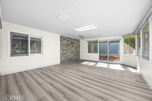 Building Photo - 647 W Montecito Ave