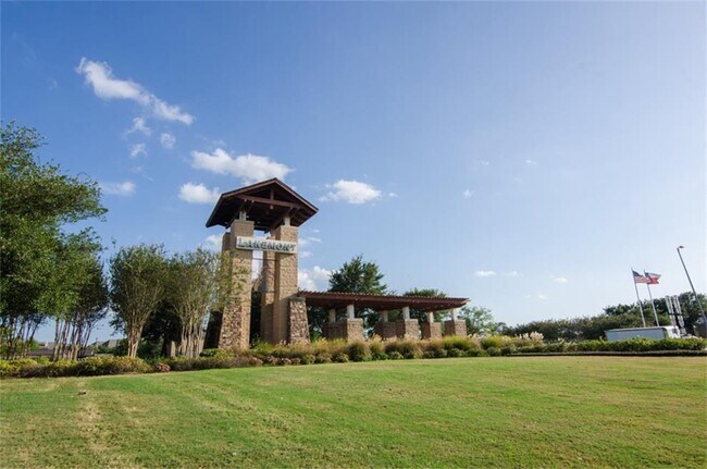 Building Photo - 20210 Emerald Cliff Ln
