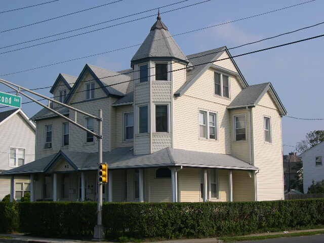 Building Photo - 92 Chelsea Ave