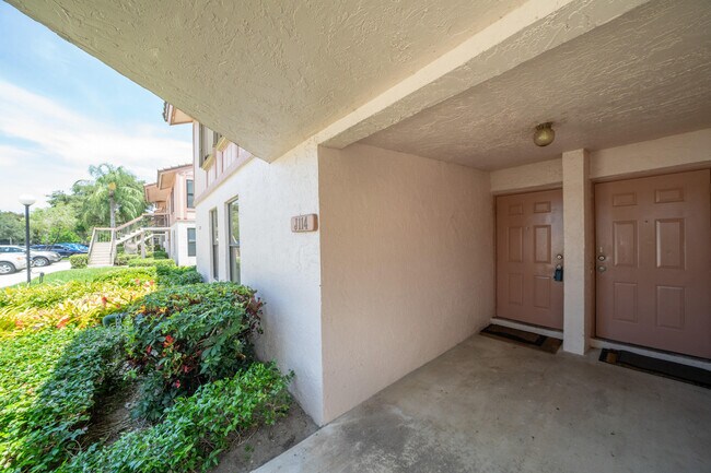 Building Photo - 3355 Jaywood Terrace