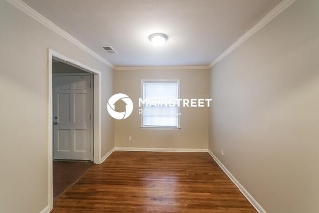 Building Photo - 1756 Dorrie Ln
