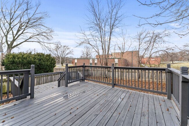 Building Photo - Now Leasing for May | Your Next Home Awaits