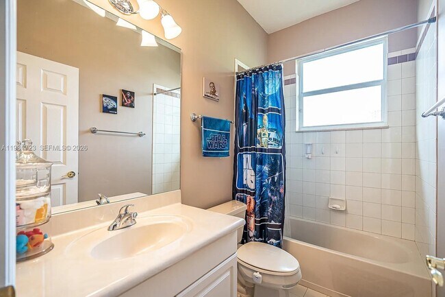 Building Photo - 3182 SW 189th Ave