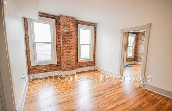 Building Photo - 1203 Peachtree St
