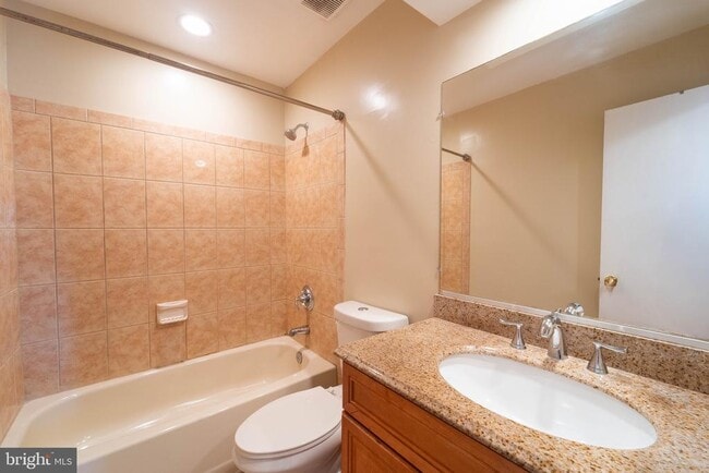Building Photo - 3528 Turbridge Dr