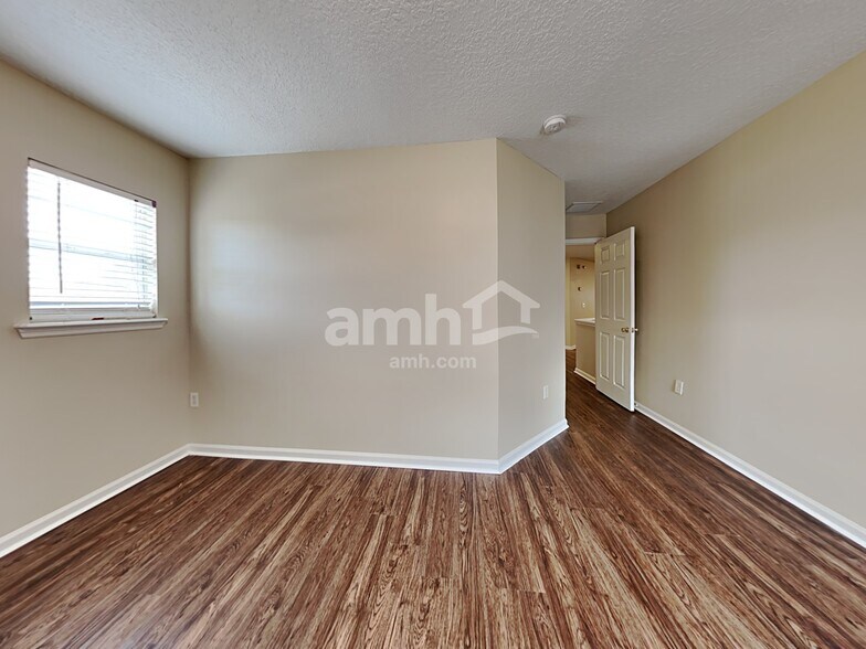 Building Photo - 11659 Spring Board Dr