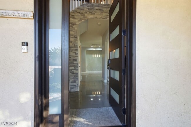 Building Photo - 5130 Amanda Ln