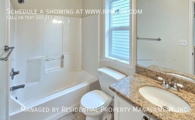 Building Photo - 23992 SW Red Fern Dr