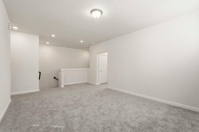 Building Photo - 14759 Slow River Ave