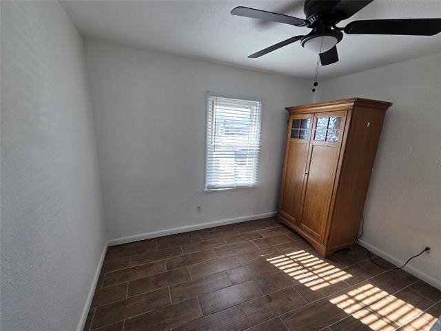 Building Photo - 2559 Valwood Pkwy