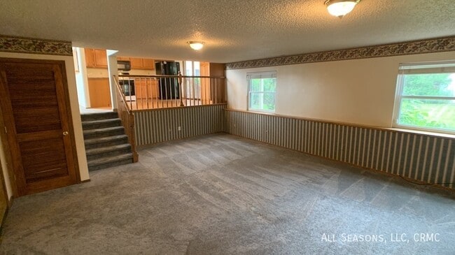 Building Photo - 7920 Telegraph Dr
