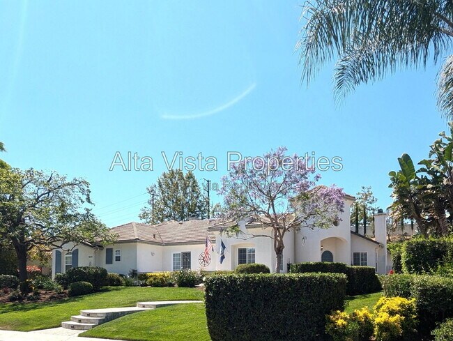Building Photo - 9129 White Alder Ct