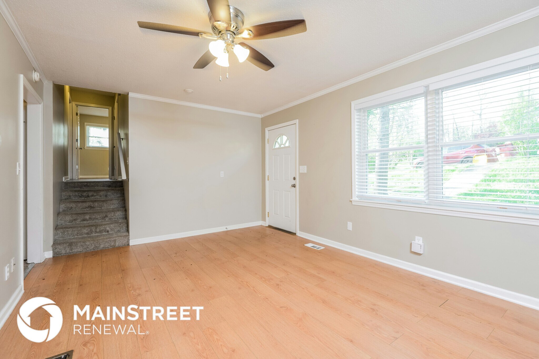 Building Photo - 4501 Oak Dr