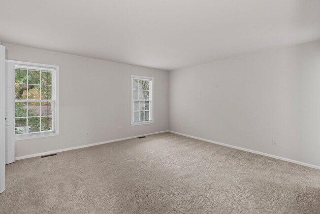 Building Photo - 12037 Stoneford Dr