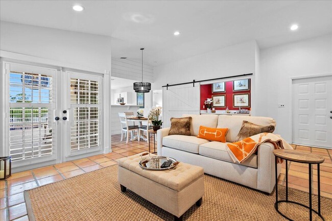 Primary Photo - 2542 Bedford Mews Dr