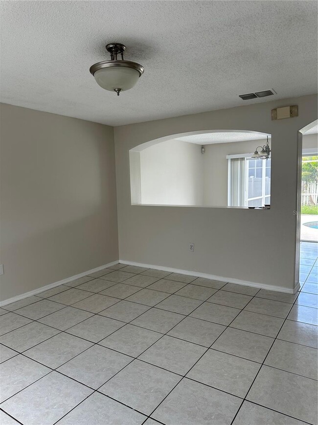 Building Photo - 14344 Sun Bay Dr