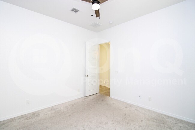 Building Photo - 22597 E Sentiero Ct