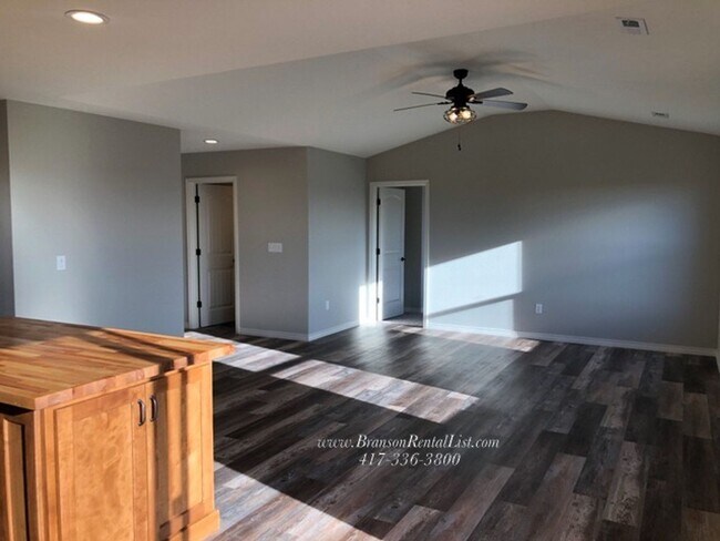 Building Photo - NOW LEASING 3Br with an Unfinished Basement