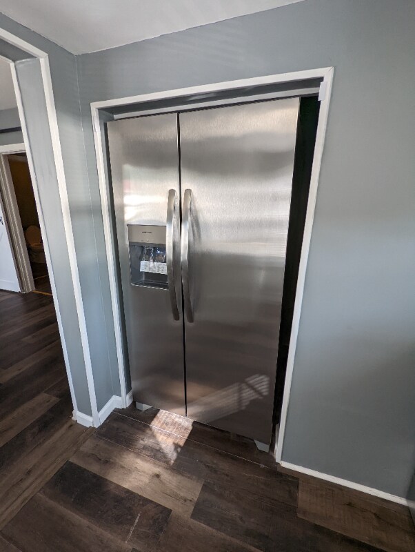 Building Photo - 146 2nd St