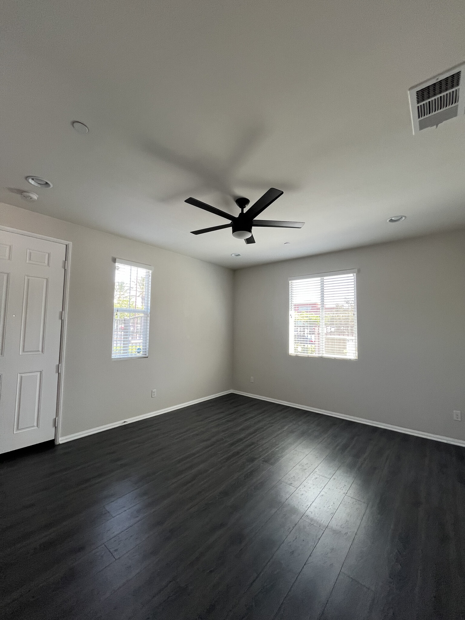 Building Photo - 12432 Constellation St