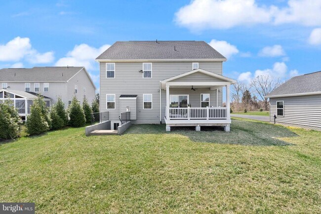 Building Photo - 12914 Hazelwood Dr