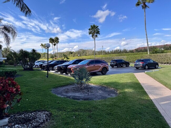 Building Photo - 5574 Witney Dr