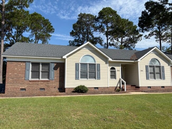 Primary Photo - 2 Bedroom 2 Bathroom Duplex Available in H...