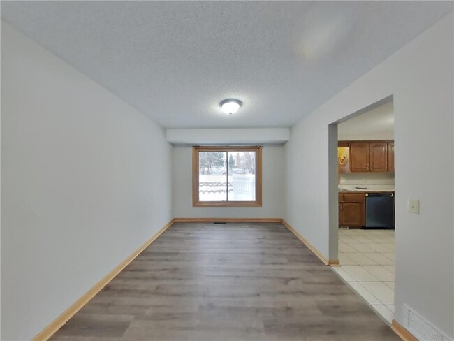 Building Photo - 4845 Orleans Ln N