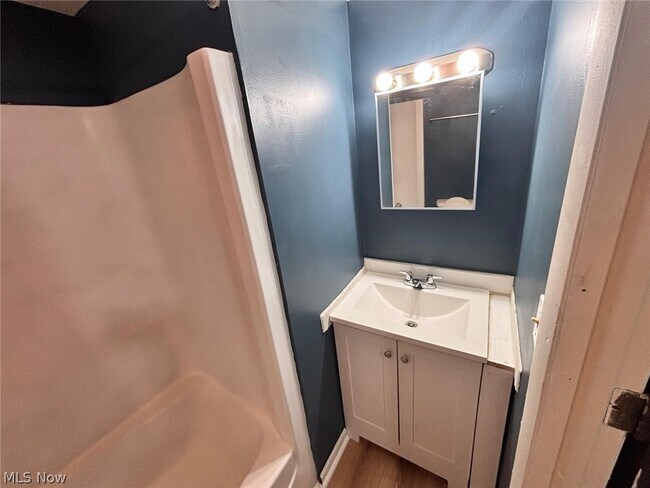 Building Photo - 519 Crosby St