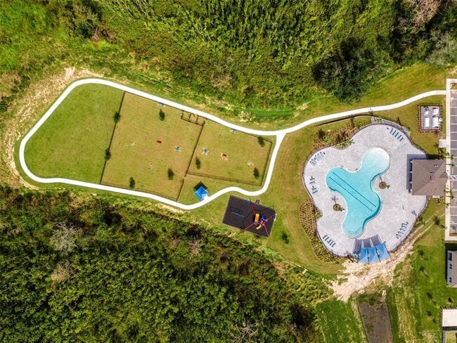 Building Photo - 5580 Maddie Dr