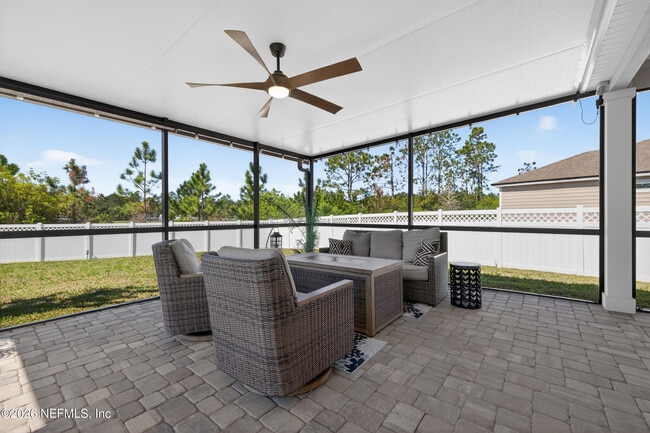 Building Photo - 234 Thistleton Wy