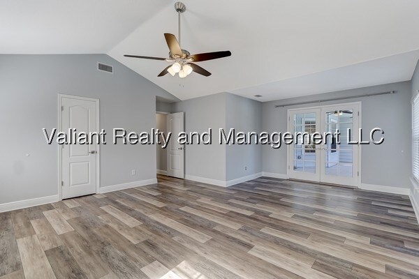 Building Photo - 13807 Carters Grove Ln